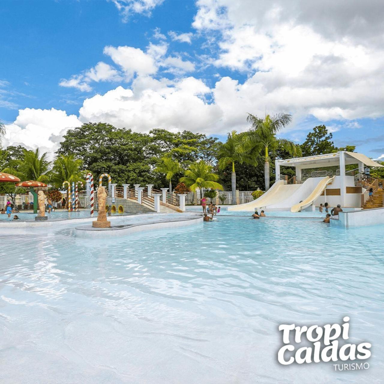 Lacqua Diroma - Hotel E Parque Aquatico Caldas Novas Εξωτερικό φωτογραφία