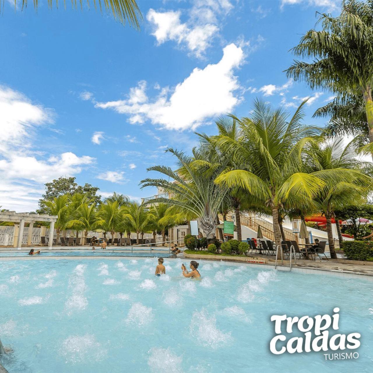 Lacqua Diroma - Hotel E Parque Aquatico Caldas Novas Εξωτερικό φωτογραφία